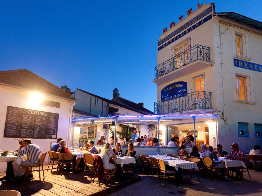 Hotel De L'Atlantique 라트슈수르메르 외부 사진